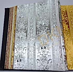 İnce şerit çizgili D42-1 90230 Gold Duvar Kağıdı 5m²